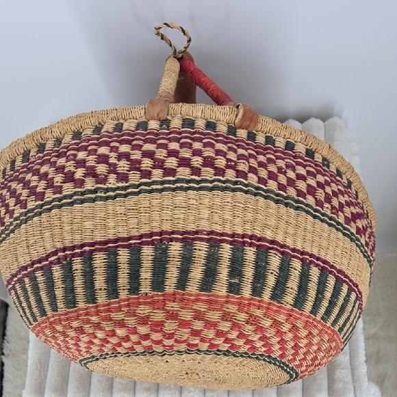 African Bolga Handwoven Market Basket - Natural, Burgundy & Olive - Picture 8 of 8